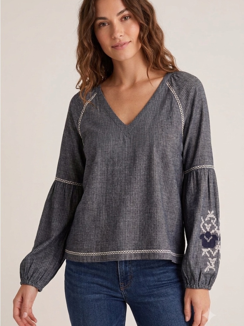 Daniel Cremieux Charcoal Embroidered V-Neck Peasant Top Size L